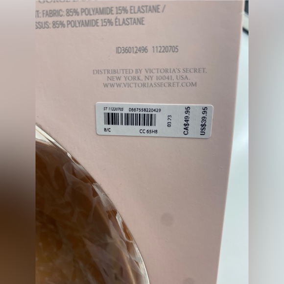 Victoria Secret Strapless Bra - Picture 6 of 6